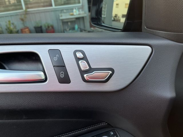 GLE250D 總代理 僅跑8萬 智慧頭燈/全時四輪驅動系統/電尾門/NAPPA方向盤/換檔快撥  第11張相片