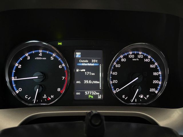 僅跑5萬 頂級尊爵影音特仕 Acc跟車/車道偏離/Led頭燈/8吋多媒體影音主機/Carplay  第6張相片