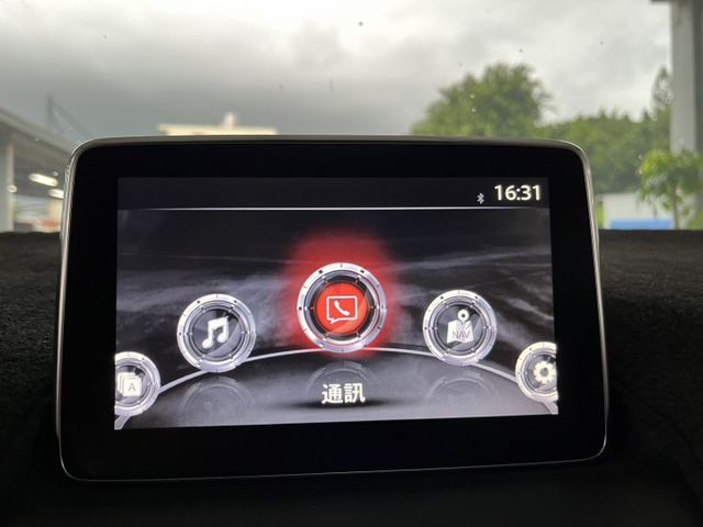 五門頂級魂動 原漆 僅跑2萬 升級TEIN避震器 防滑/盲點/6安/iKey/天窗/快撥/抬顯/導航/都會型煞車輔助系統  第13張相片