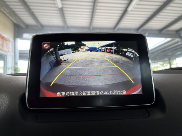 頂級天窗 僅跑6萬 免鑰匙/LED頭燈/盲點/6安/定速/抬顯/導航/前行煞車輔助  第10張相片