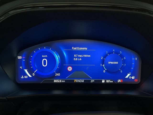 22.5式賽道版 僅跑8千 Lv2自動駕駛/全速域跟車/B&O音響/HUD抬顯/CarPlay/無線充電板/電子後照鏡  第6張相片