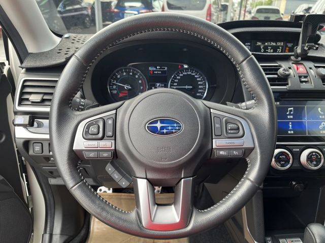 Forester XT-P 僅跑7萬 AWD/末代渦輪240P/電尾門/車側影像/盲點偵測/HK音響/車身密碼鎖  第6張相片