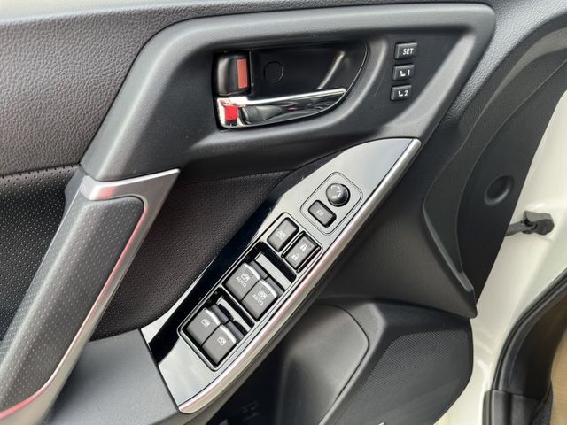 Forester XT-P 僅跑7萬 AWD/末代渦輪240P/電尾門/車側影像/盲點偵測/HK音響/車身密碼鎖  第12張相片