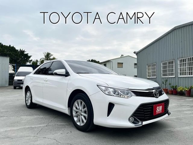 大氣奢華 稀有白色 僅跑3萬9  安卓大螢幕/導航/倒車顯影/魚眼頭燈/LED日行燈/雙區恆溫  第1張相片