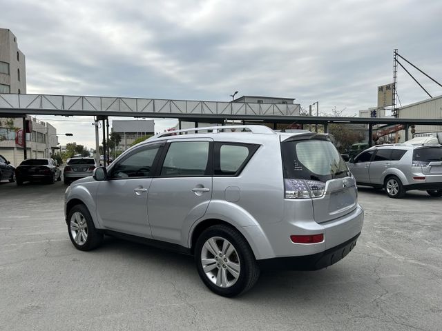 OUTLANDER  第4張相片