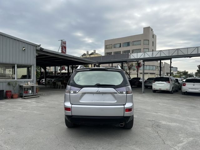 OUTLANDER  第5張相片