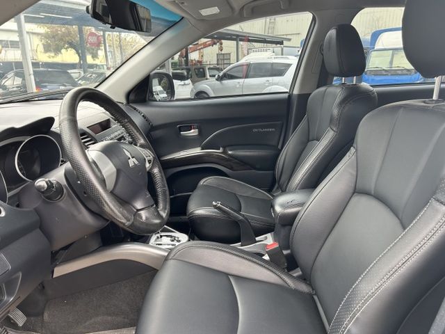 OUTLANDER  第10張相片