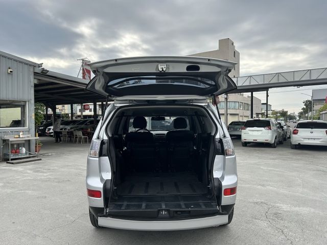 OUTLANDER  第14張相片