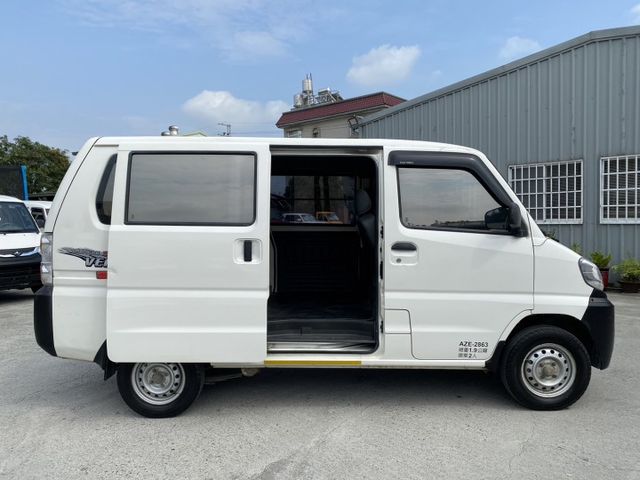 ❬太星汽車❭ Veryca 中華 菱利貨車 里程保證 手排 廂車型  原廠保養 載貨好夥伴  第7張相片