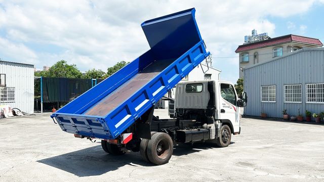 〈台南太星汽車〉全新舉斗 全新4.5頓舉斗器 全新PTO 全新舉斗泵浦  第17張相片