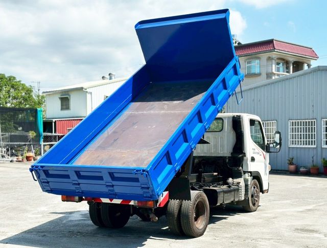 〈台南太星汽車〉全新舉斗 全新4.5頓舉斗器 全新PTO 全新舉斗泵浦  第18張相片