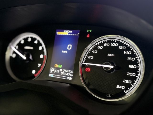 ❬太星汽車❭ 台南專營原漆、原鈑件、低里程車輛  第8張相片