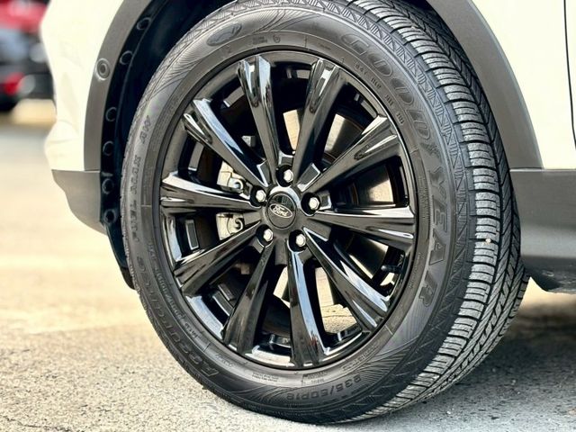❬太星汽車❭ 台南專營原漆、原鈑件、低里程車輛  第20張相片
