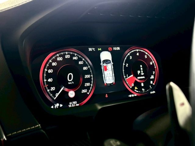 ❬太星汽車❭ 台南專營原漆、原鈑件、低里程車輛  第10張相片
