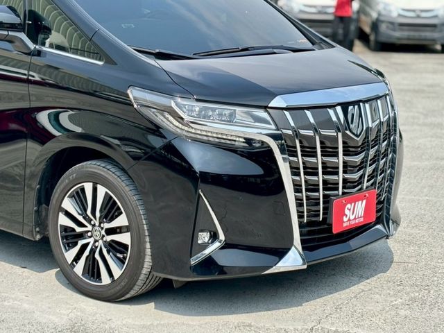 ❬太星汽車❭ 台南專營原漆、原鈑件、低里程車輛  第4張相片