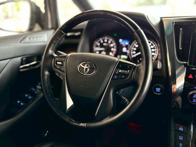❬太星汽車❭ 台南專營原漆、原鈑件、低里程車輛  第11張相片