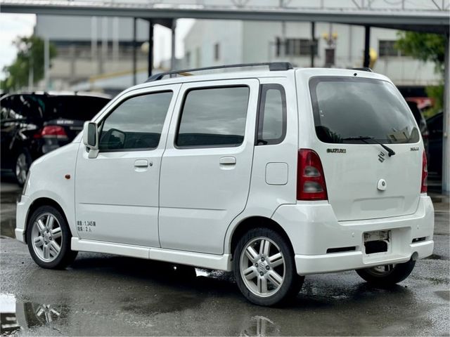 ❬太星汽車❭ 台南專營原漆、原鈑件、低里程車輛  第3張相片