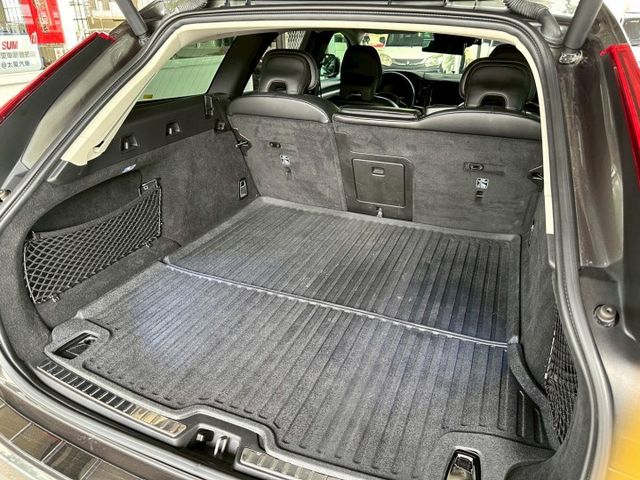 V90 CROSS COUNTRY  第15張相片