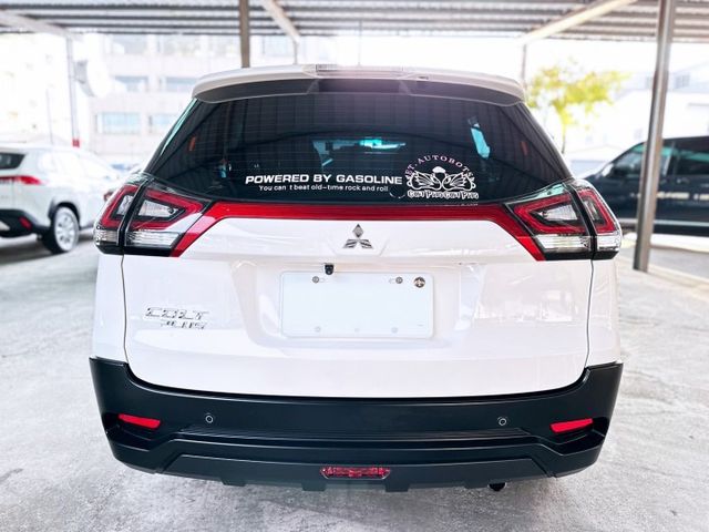 〈台南太星汽車〉電尾門、摸門、安卓機、環景、盲點 配備齊全 車況近新僅跑1.6萬公里  第4張相片