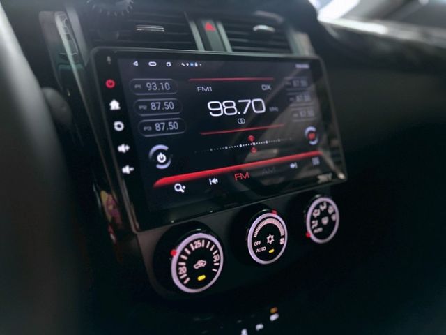 〈台南太星汽車〉電尾門、摸門、安卓機、環景、盲點 配備齊全 車況近新僅跑1.6萬公里  第13張相片