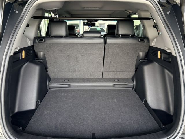 〈台南太星汽車〉S版 僅跑4萬多公里 全程原廠保養 同級最高CP值  第16張相片