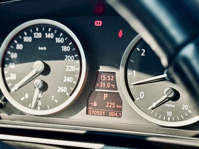 BMW 經典後驅底盤 全車原鈑件 僅跑7萬公里 里程保證  第8張相片