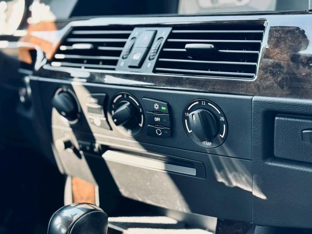 BMW 經典後驅底盤 全車原鈑件 僅跑7萬公里 里程保證  第9張相片