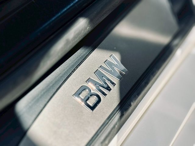 BMW 經典後驅底盤 全車原鈑件 僅跑7萬公里 里程保證  第17張相片