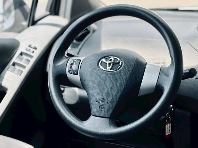 YARIS  第4張相片
