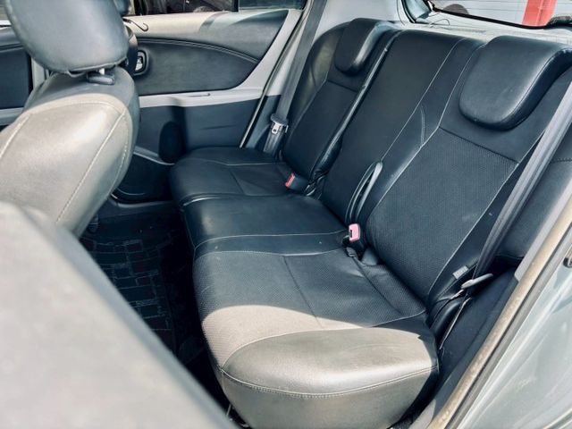 YARIS  第8張相片