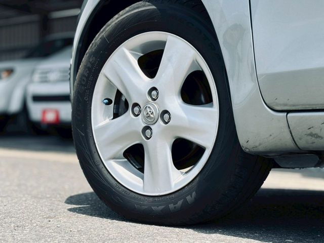 YARIS  第9張相片