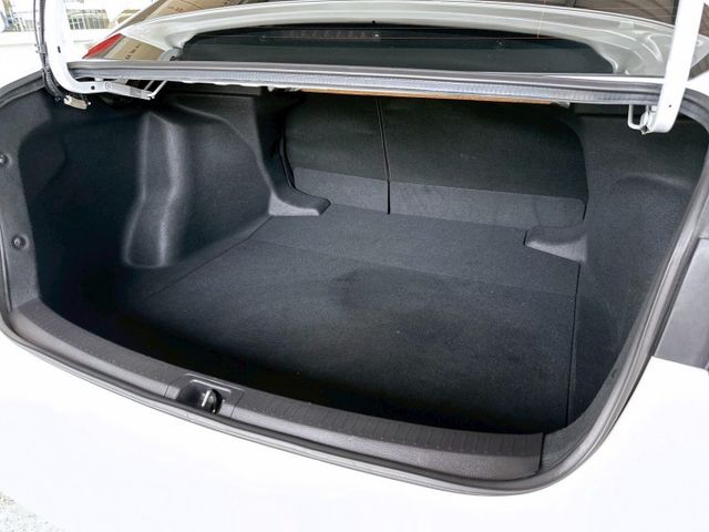ALTIS  第18張相片