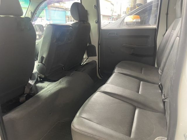 卡旺雙廂/K2500/電動尾門/6人座/柴油馬力大/小團隊必備  第6張相片