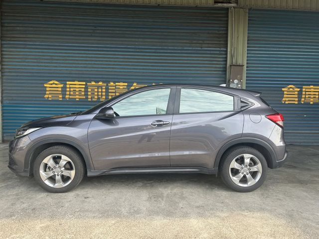 定速/免KEY/PUSH STAR/防滑/停車輔助/ISOFIX/只要喜歡她趕快帶回家  第10張相片