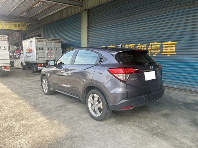 定速/免KEY/PUSH STAR/防滑/停車輔助/ISOFIX/只要喜歡她趕快帶回家  第12張相片
