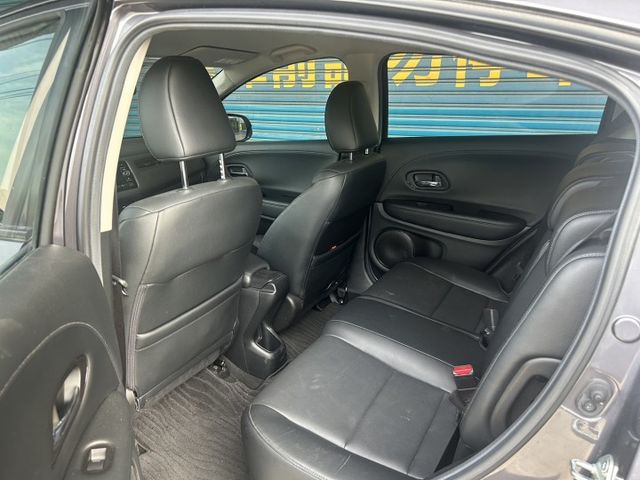定速/免KEY/PUSH STAR/防滑/停車輔助/ISOFIX/只要喜歡她趕快帶回家  第13張相片