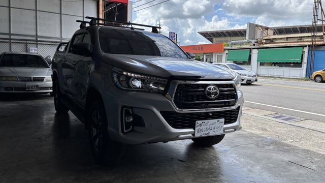 HILUX  第3張相片