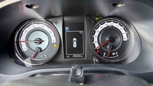 HILUX  第11張相片