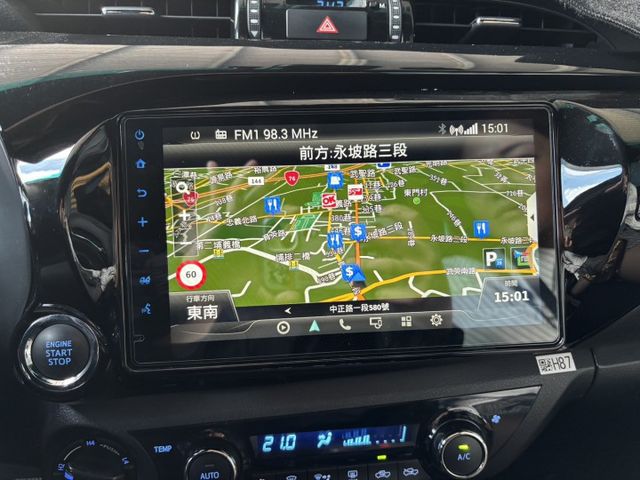 HILUX  第12張相片