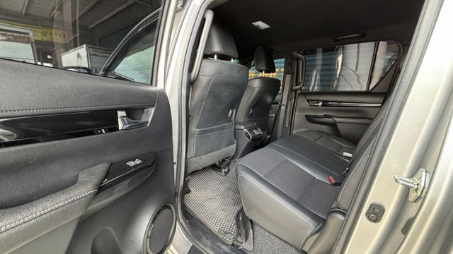 HILUX  第18張相片
