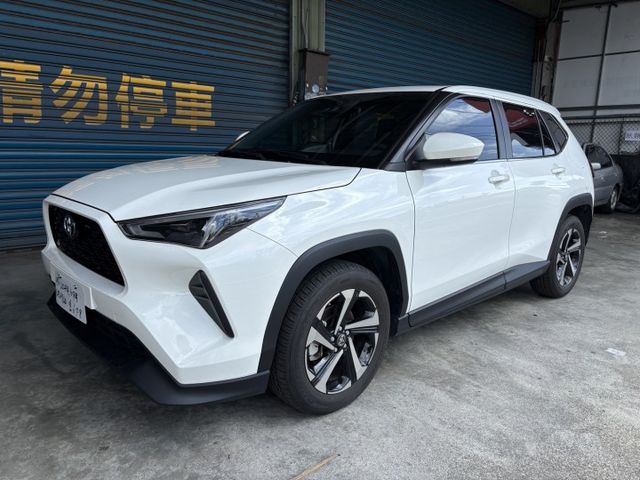 YARIS CROSS  第3張相片