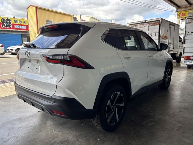 YARIS CROSS  第6張相片