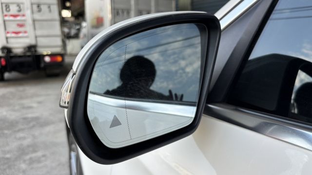 GLC-CLASS  第8張相片