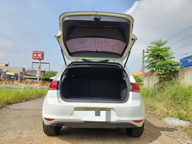 VOLKSWAGEN福斯 GOLF  第7張相片