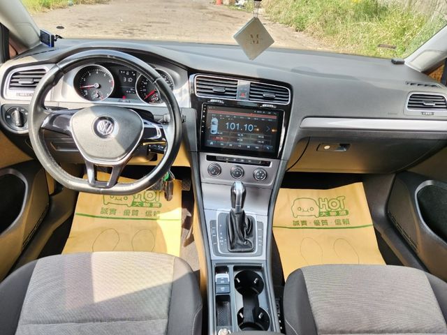 VOLKSWAGEN福斯 GOLF  第8張相片