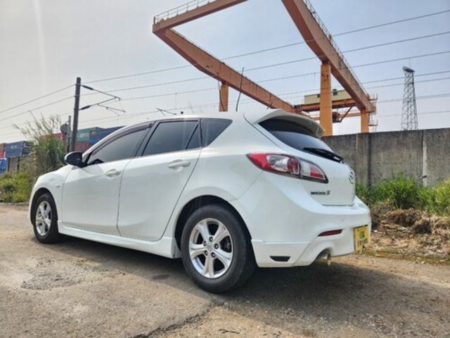 MAZDA馬自達 MAZDA 3  第4張相片