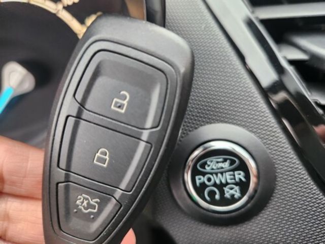 FORD福特 FIESTA  第14張相片