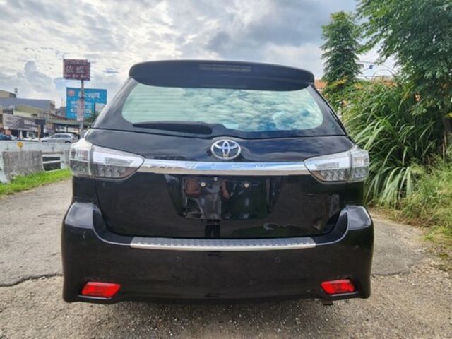TOYOTA豐田 WISH  第2張相片