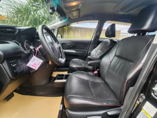 TOYOTA豐田 WISH  第9張相片