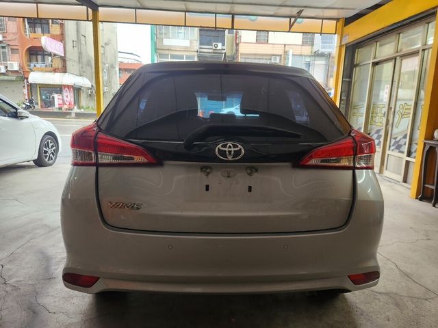 TOYOTA豐田 YARIS  第2張相片
